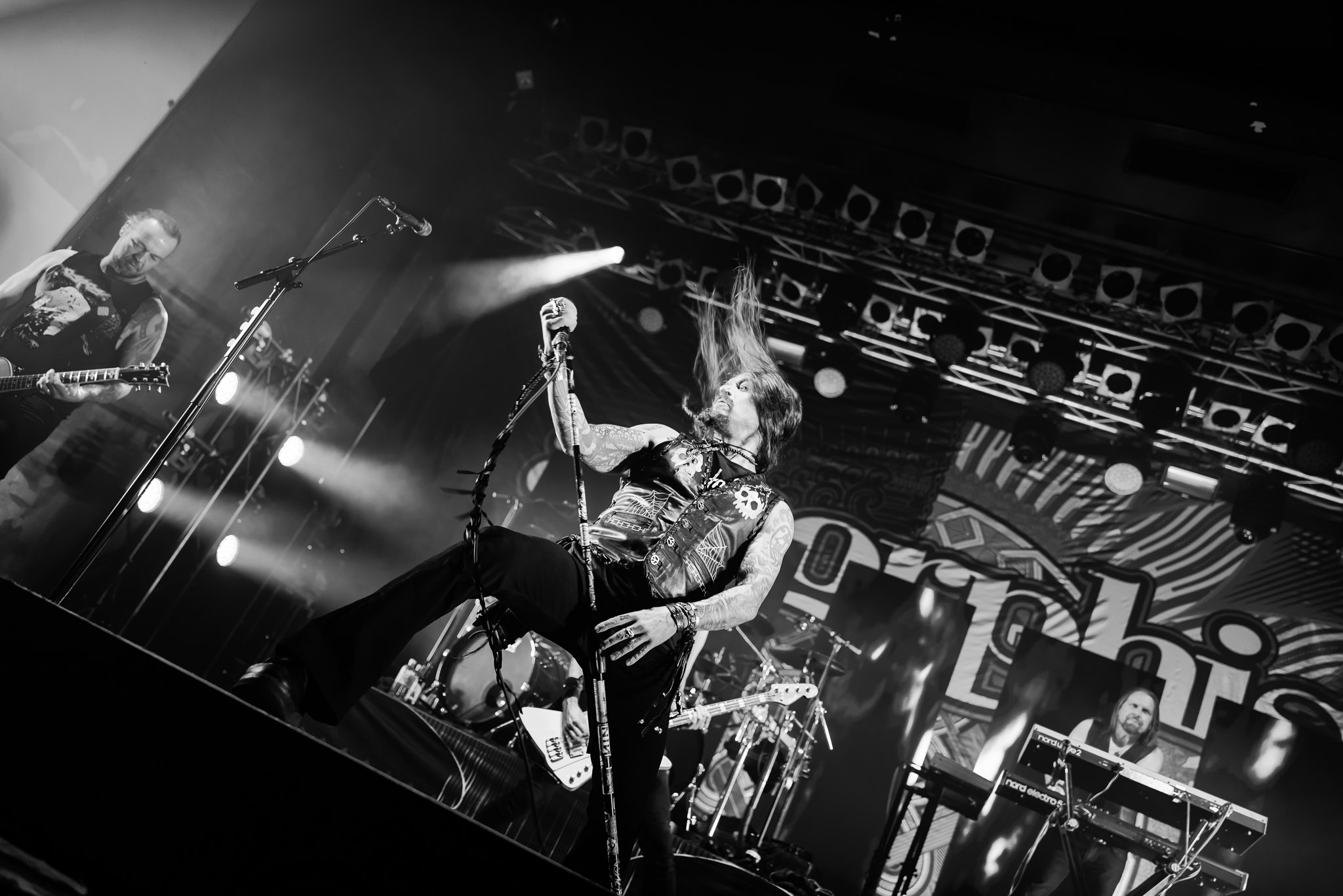 Amorphis Solstafir Capitol 060 1507.jpg